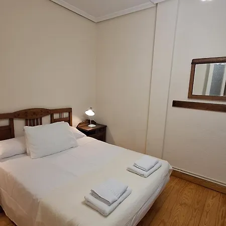 Appartement S17-alojamiento Con Encanto Antiguo En El Centro De *