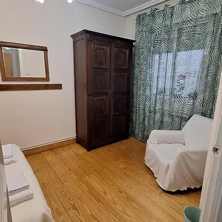 S17-alojamiento Con Encanto Antiguo En El Centro De