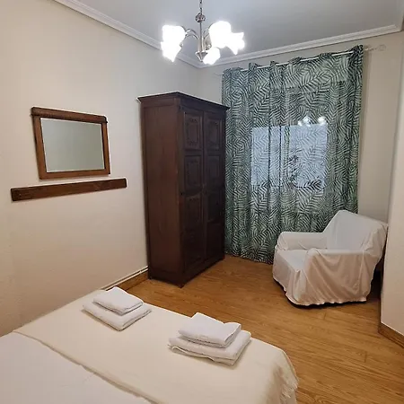 S17-alojamiento Con Encanto Antiguo En El Centro De * Santander