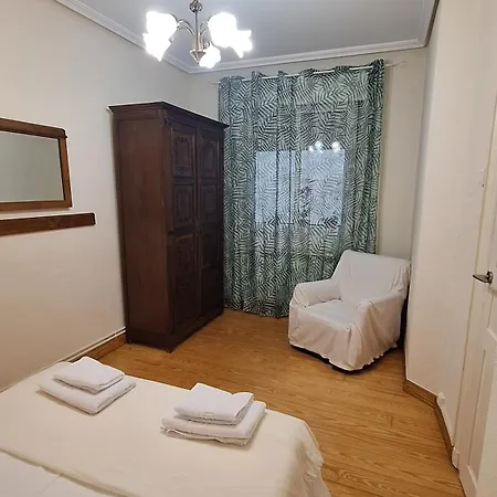 S17-alojamiento Con Encanto Antiguo En El Centro De Santander