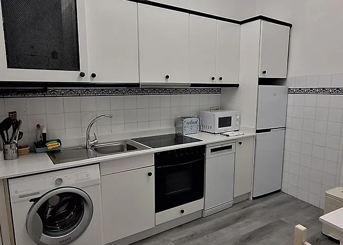 S17-alojamiento Con Encanto Antiguo En El Centro De * סנטנדר